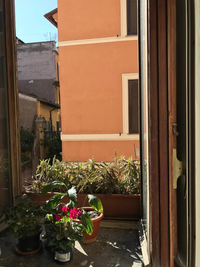 Room For Rent In Rome Trastevere Buitenkant foto